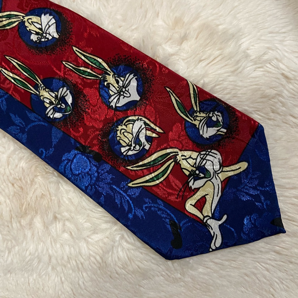 Looney Tunes Bugs Bunny Tie